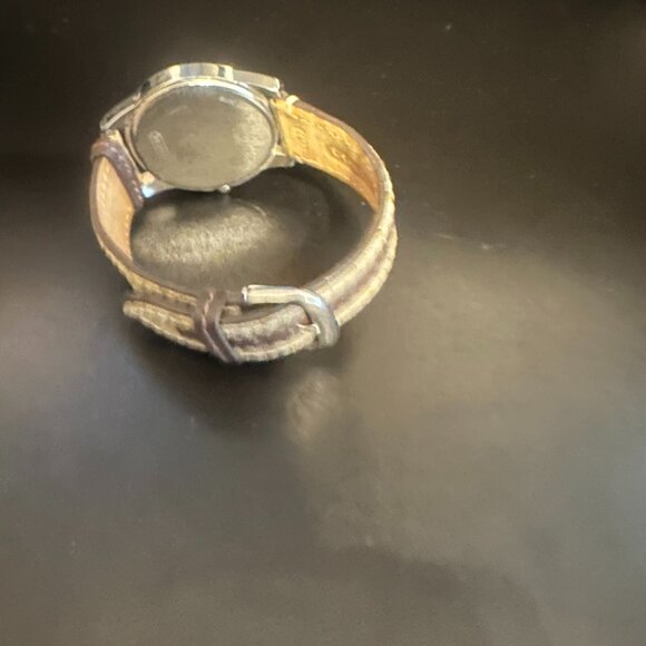 Coach Signature Brown & Khaki Women’s Watch - Need New Battery - Picture 9 of 10